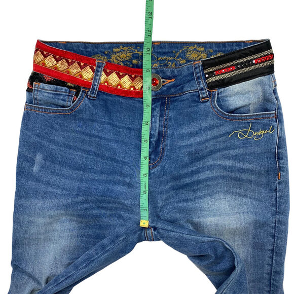 DESIGUAL Pakaian Jadi Wanita Sequin Embellished Crop Skinny Jeans Size 24 Red - Picture 9 of 10